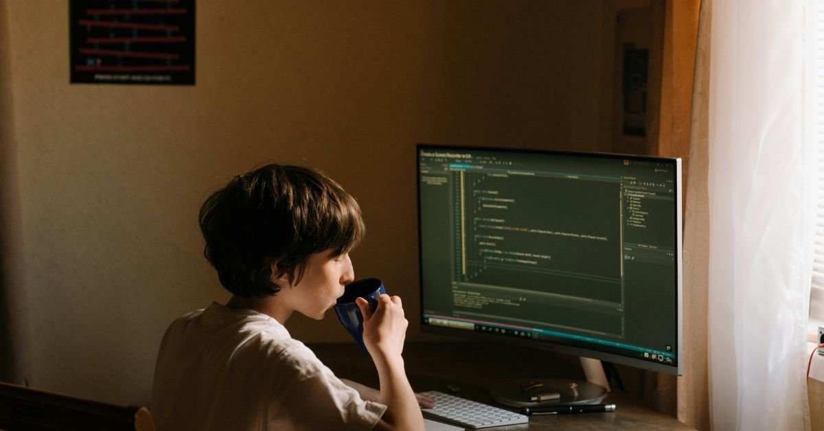 Dark Web Marketplaces: The Hidden World of Cybercrime